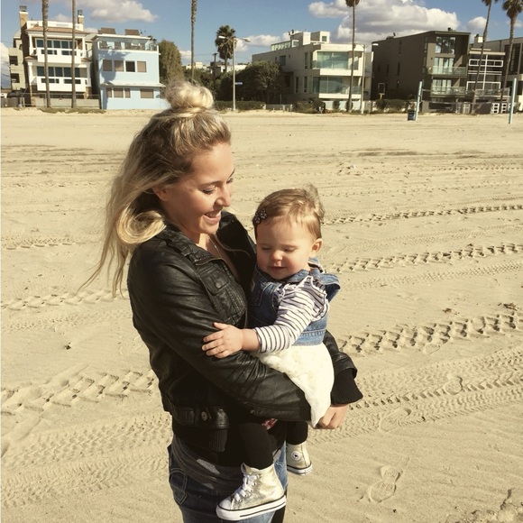 Meet your Posher, Courtney - Picture 12 of 12